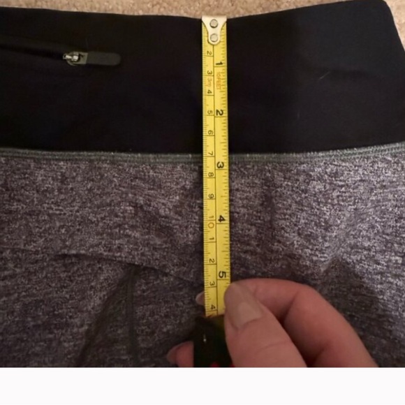 Size 10 speed up shorts - Picture 5 of 5